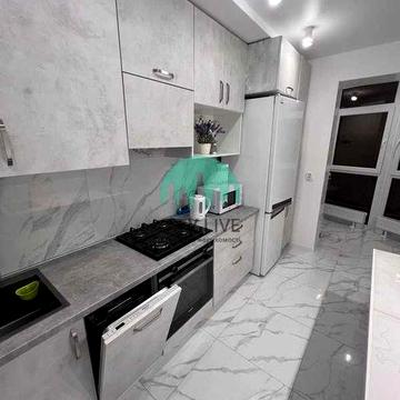 Оренда 2-кім квартири дві зупинки до Центру (П)