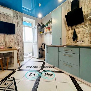 Боголюбова вул., 33