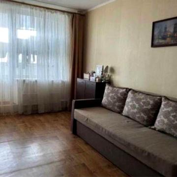 Реальная 1-ка Алексеевке, Людвига Свободы 35