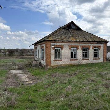 С. Ссргеевка, Первомайская 1
