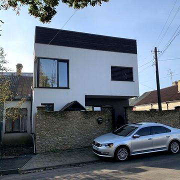 Довгострокова оренда 3к Дім Яворницького вулиця