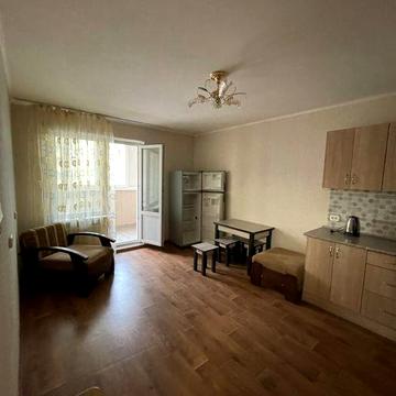 Оренда видового апартаменту на 19 поверсі