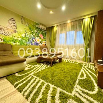 Воскресенська вул., 12-Г