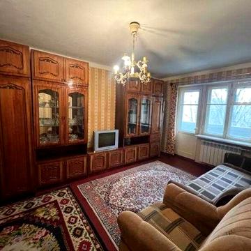 Продам 3х комнатная квартира Адмиральский проспект/Судостроительная