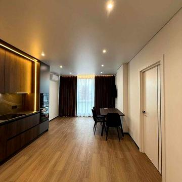 Продається одно кімнатна квартира біля озера ЖК Манхетен Ап