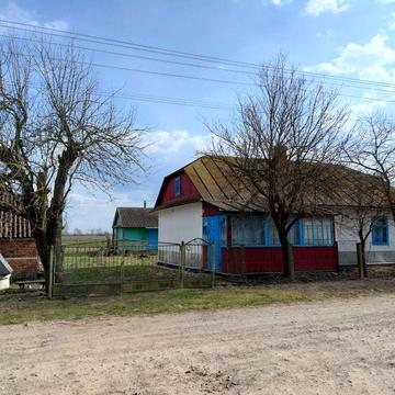 Хата в с. Четвертня