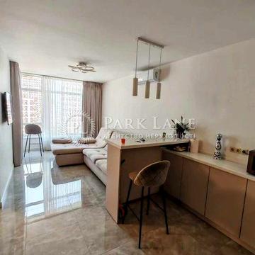 Продаж 2к квартири з ремонтом в ЖК Варшавський ЖК Варшавський мікрорайон