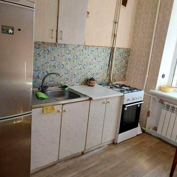 Аренда однокімнатноі в цеглі з нішею Бульвар