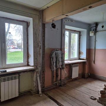 Продаж 4 к. квартири