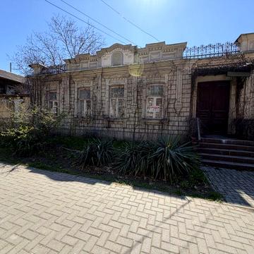 Продаю ликвидный ‼️ доходный дом в центре 130м2