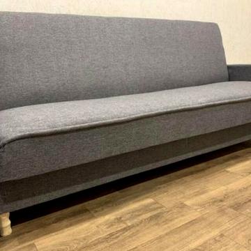 Романа Ратушного вул. (Волгоградська), 33