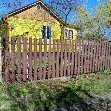 Дача на лiто, заiзд для авто, газ\плита з балоном, вода в дворi. Ялинка.