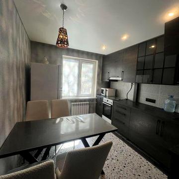 Продаю 3 комн./кв. Корабельный( ост. Универсам)