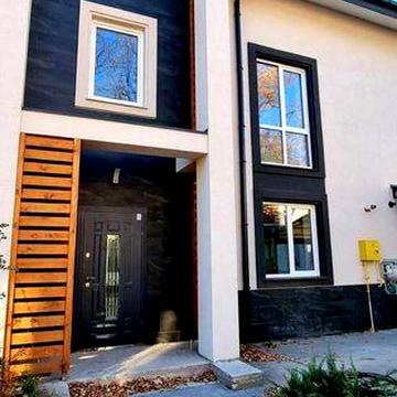 Продам дуплекс з ремонтом в Петропавлівській Борщагівці. БЕЗ КОМІСІЇ