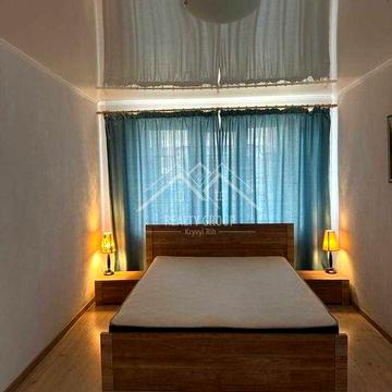 Оренда двокімнатної квартири в центрі біля пл.Визволення з автономкою.