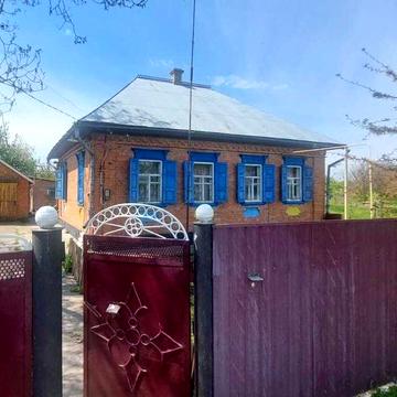 Цегляний будинок в Градизьку[]