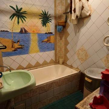 Продам 2 кім. Квартиру Ліваневського