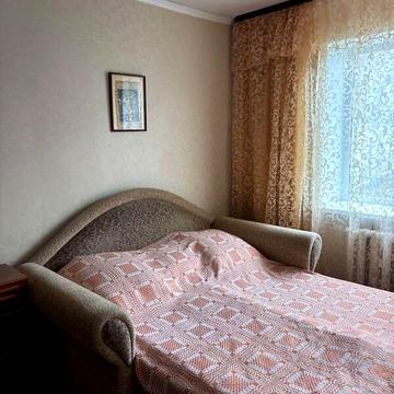 Продаж 3к Дім Нежданової вулиця