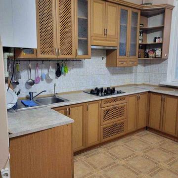 3 к.кв. в центрі ( вул. Заклинських) 15 тис.грн