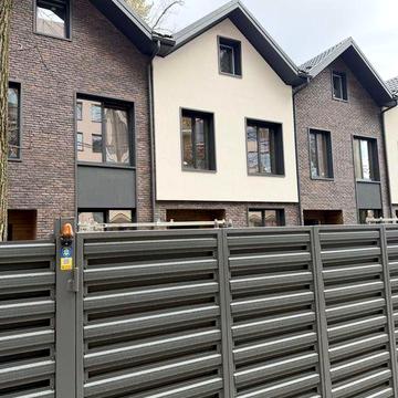 Готовий таунхаус в Ірпені! Розмежовані двори!