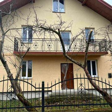 Продаж будинку в с.Підрясне