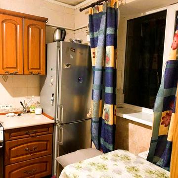 Самостоятельная 2 комнатная квартира по цене коммуны