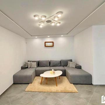 Оренда стильної 2км квартири+кухня студії