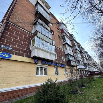 Продаж 2-кімнатної квартири в центрі міста ! Без комісіі! Програми -Так!