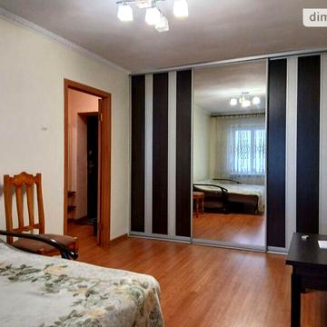 Довгострокова оренда 1к Квартира Пасічна вулиця