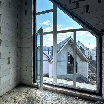 продам котедж у Крюківщині в закритому КМ