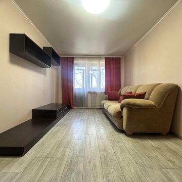 Довгострокова оренда 2-х кімнатна квартира , центр