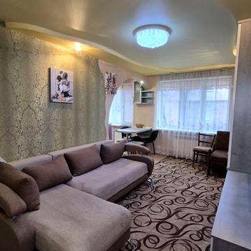 Здам в оренду трикімнатну квартиру по вул.Охтирська