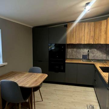 Здамо 1 км євро квартиру