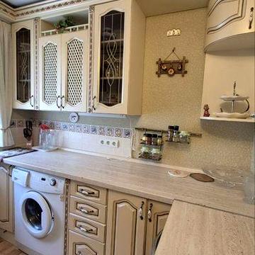 Продаж двокімнатної квартири на землі. КРЗ