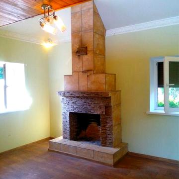 Будинок у екологічній зоні біля лісу з виходом у ліс, озеро поруч