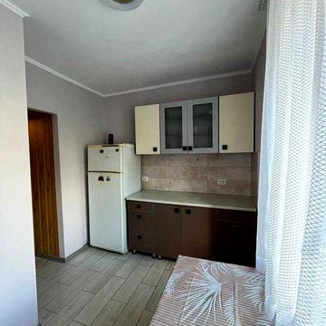 Однокімнатна квартира, довгострокова оренда