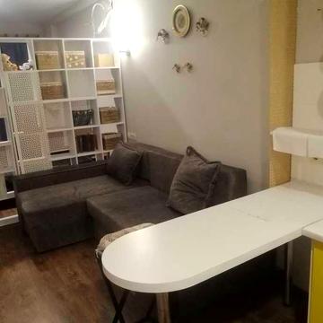 FE S4 У продажу квартира, площею 70 кв метрів, розташована на 2 поверсі ЖК Парковий квартал, корпус Family.