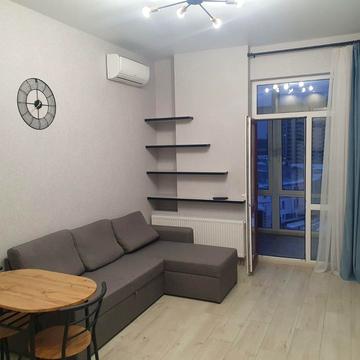 Євгена Коновальця вул. (Щорса), 36-Е