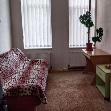 Продам 3-комн квартиру в районе Семафорная ул.