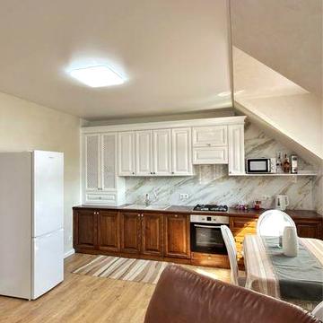 Старе місто (1-кімнатна) з каміном