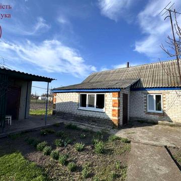 Продаж / Будинок / передмістя/СЕРТИФІКАТ