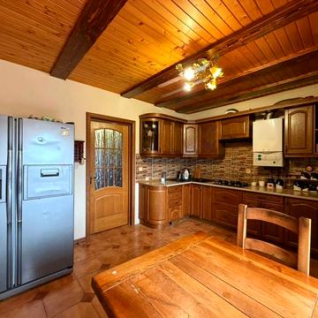 Елітна квартира біля парку центр Коломиї. ЖК Довженка-1