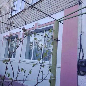 Продам двоповерховий будинок 100 м2 в Знамянці.