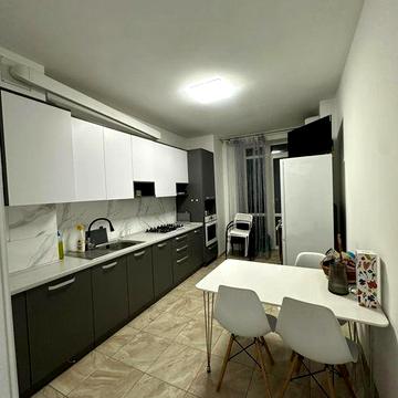 Здається 1 км новобудова Проспект Незалежності поряд ТЦ Майдан