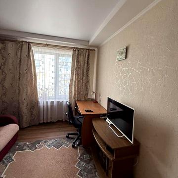 Довгострокова оренда 1к Квартира Пономарьова вулиця