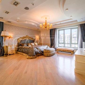 Уникальная квартира в центре Киева, вул.Назарівська 11