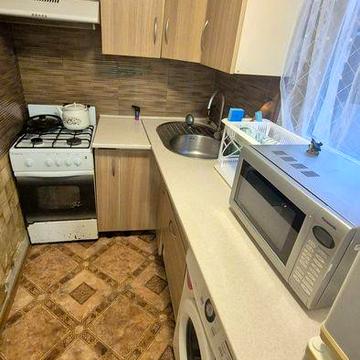 Здаю частину будинку 1 кім ближнє старе місто