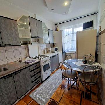 Оренда 3-к. квартири вул. Головна (ТЦ Депот)