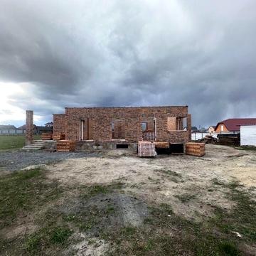 Продам  цегляний будинок  Рокитне