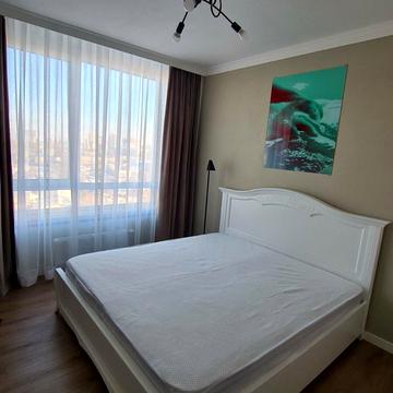 Причальна вул., 12